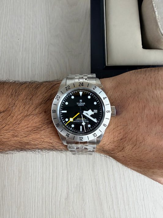 TUDOR BLACK BAY PRATA PRETO 41M