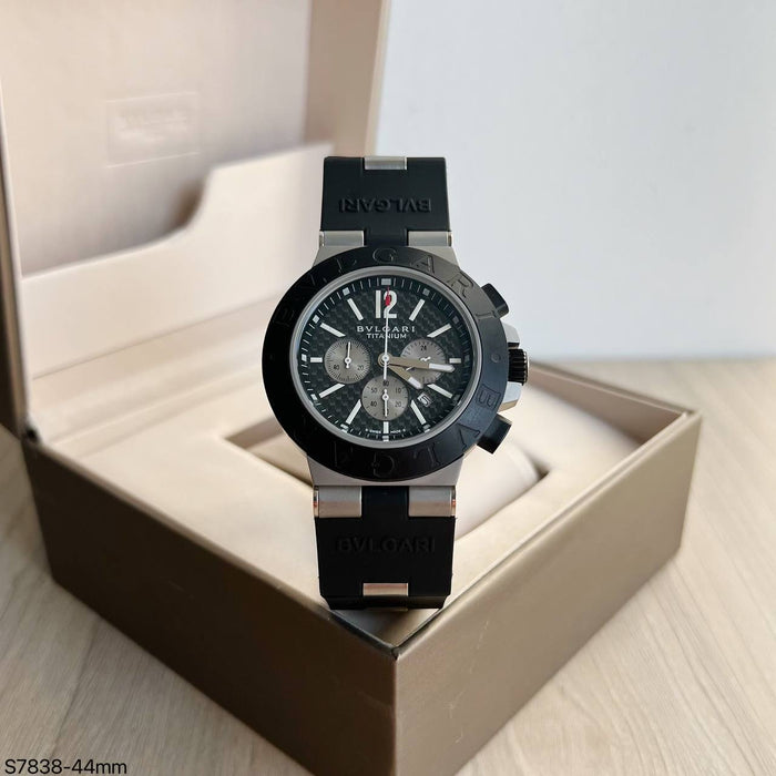 BVLGARI TITANIUM CARBONO PRATA PRETO 44MM