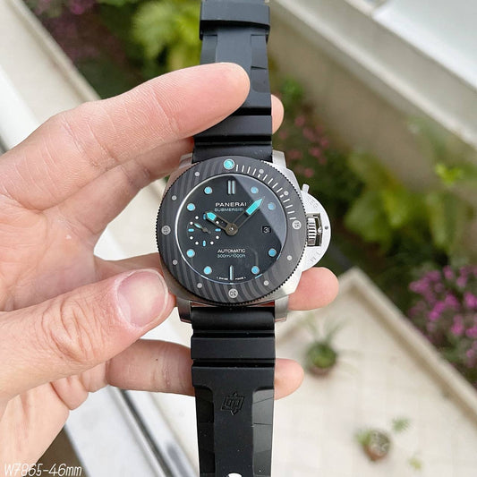 PANERAI SUBMERSIBLE PRATA BORRACHA 47MM