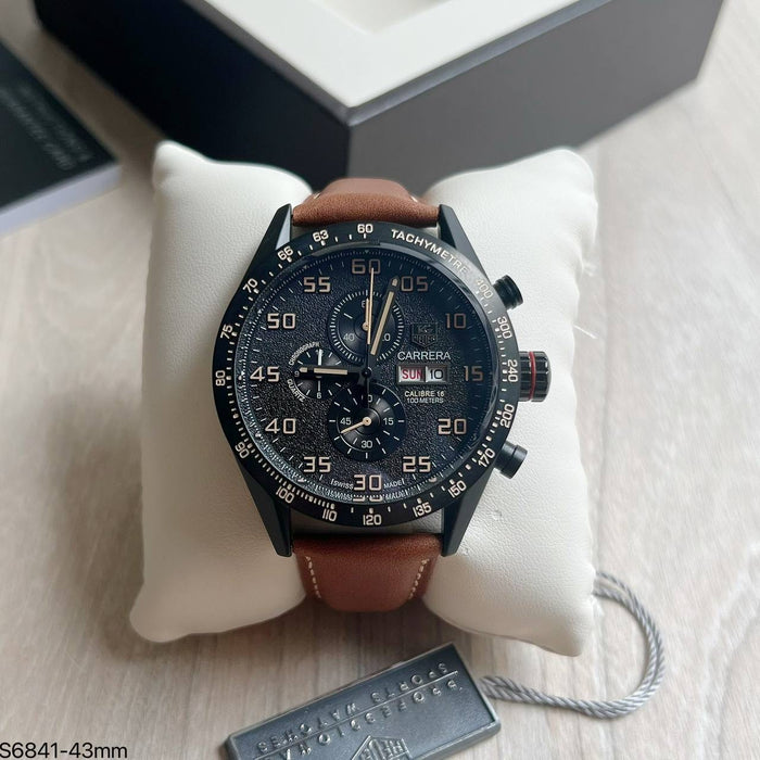 TAG HEUER CARRERA CAL 16 PRETO COURO 43MM
