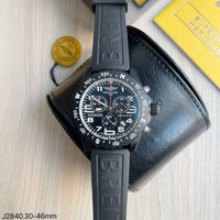 BREITLING ENDURANCE PRETO 46MM