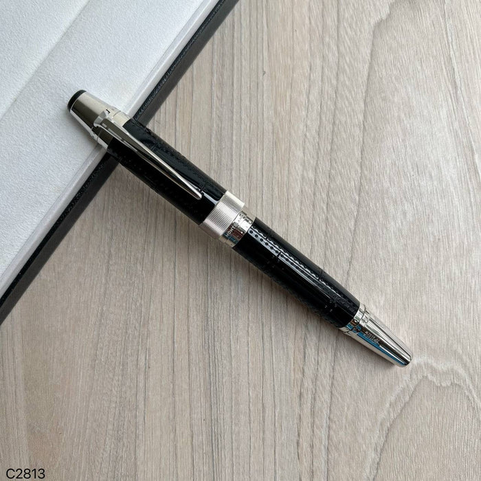 CANETA MONT BLANC PRETA
