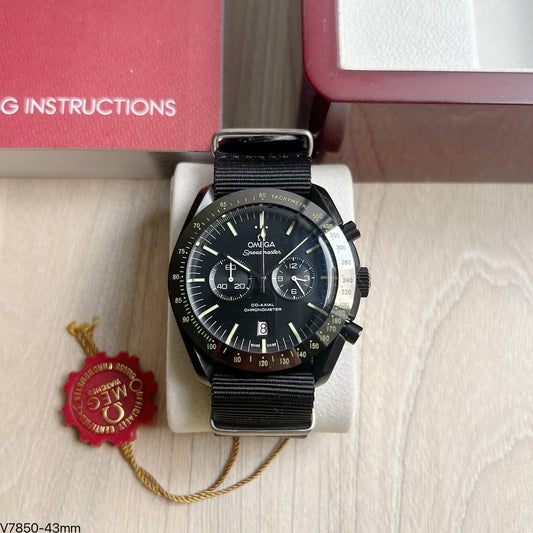 OMEGA SPEEDMASTER PRETO NYLON 43MM