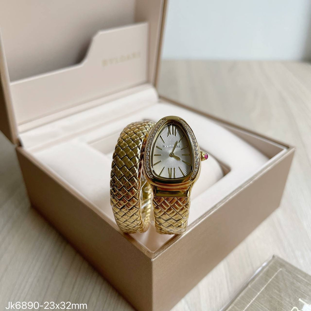 BVLGARI SERPENTE SPIGA DOURADO BRANCO 1 VOLTA BRILHANTE  23MM X 35MM FEMININO