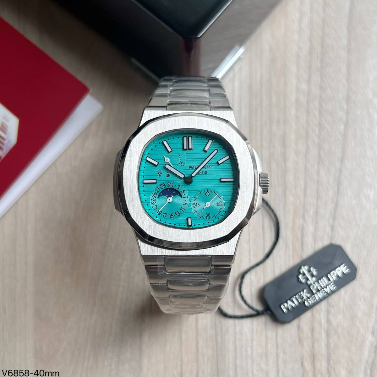 PATEK PHILIPPE NAUTILUS PRATA TIFFANY 40MM