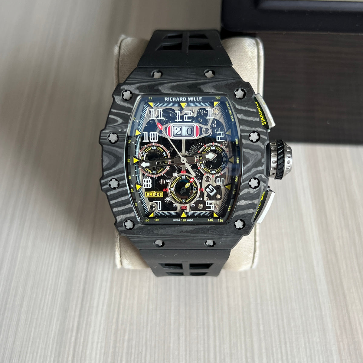 RICHARD MILLE CARBONO 47MM