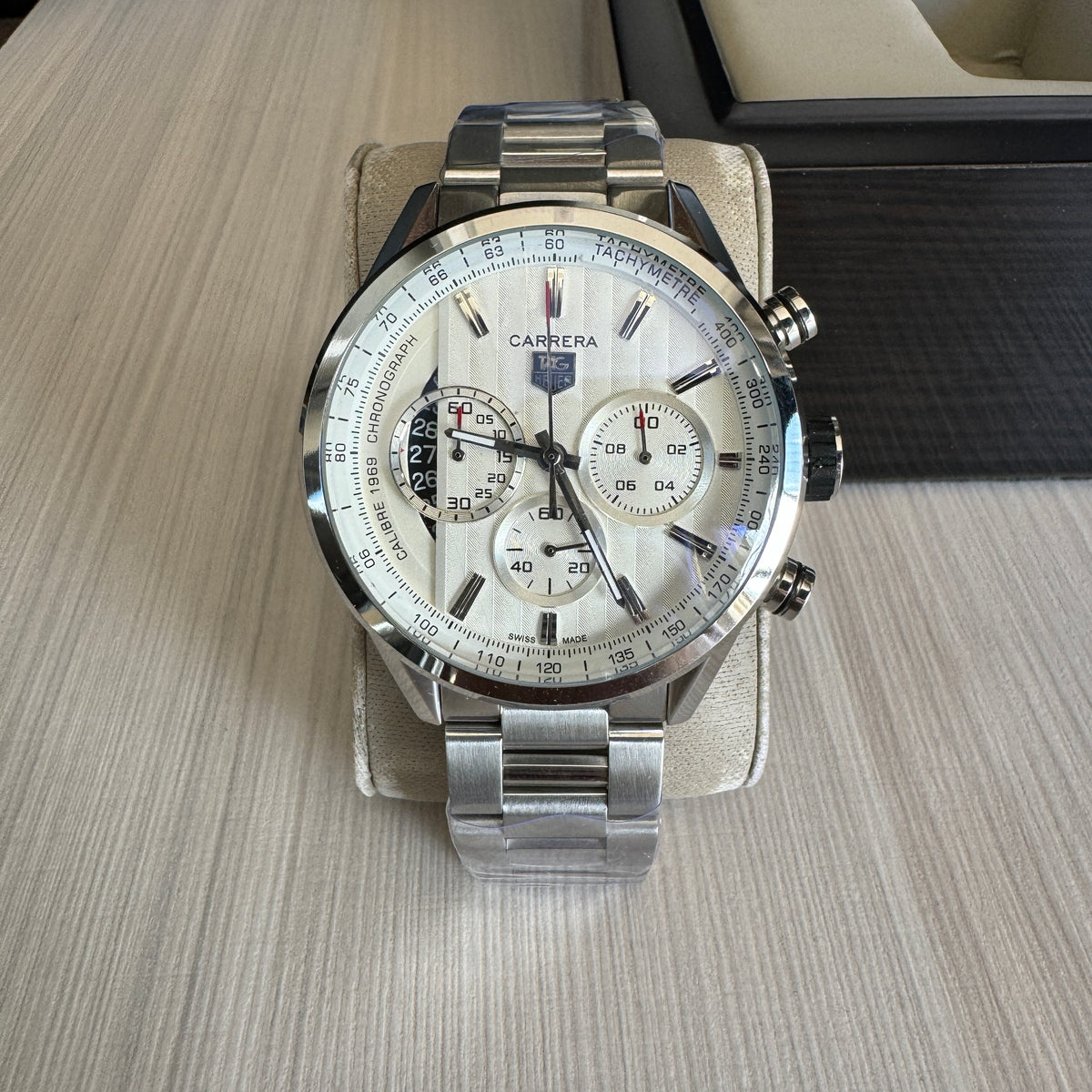 TAG HEUER CARRERA 1969 PRATA BRANCO 46MM