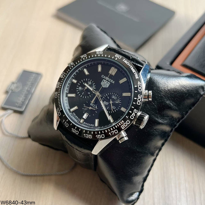 TAG HEUER CARRERA PRATA COURO 43MM