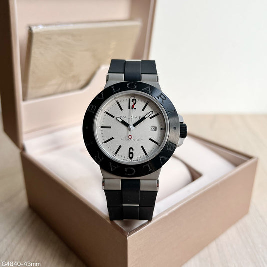 BVLGARI ALUMINIUM BRANCO BORRACHA AUTOMÁTICO 43MM
