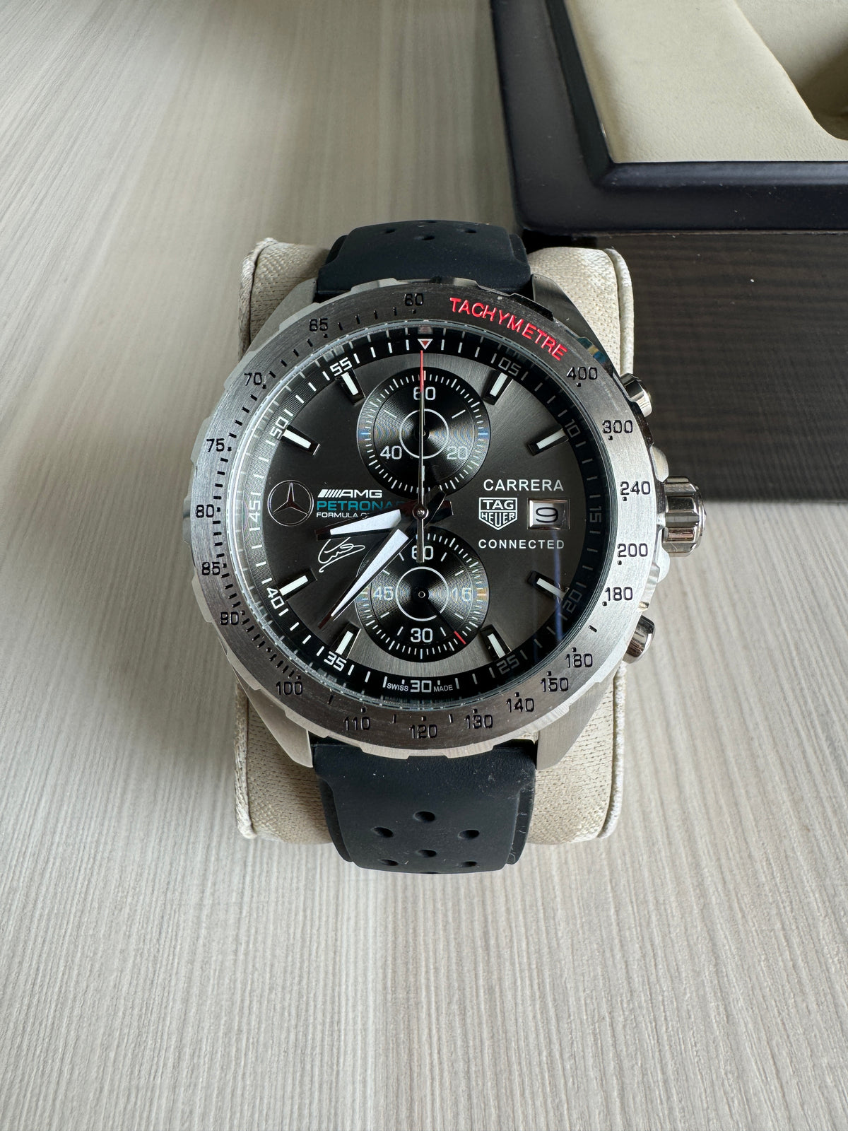 TAG HEUER CARRERA AMG PRATA 43MM