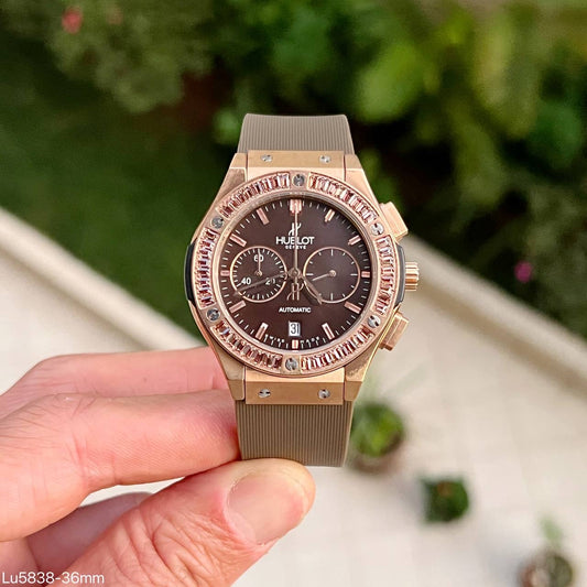 HUBLOT CLASSIC ROSE BRILHANTES 36MM FEMININO