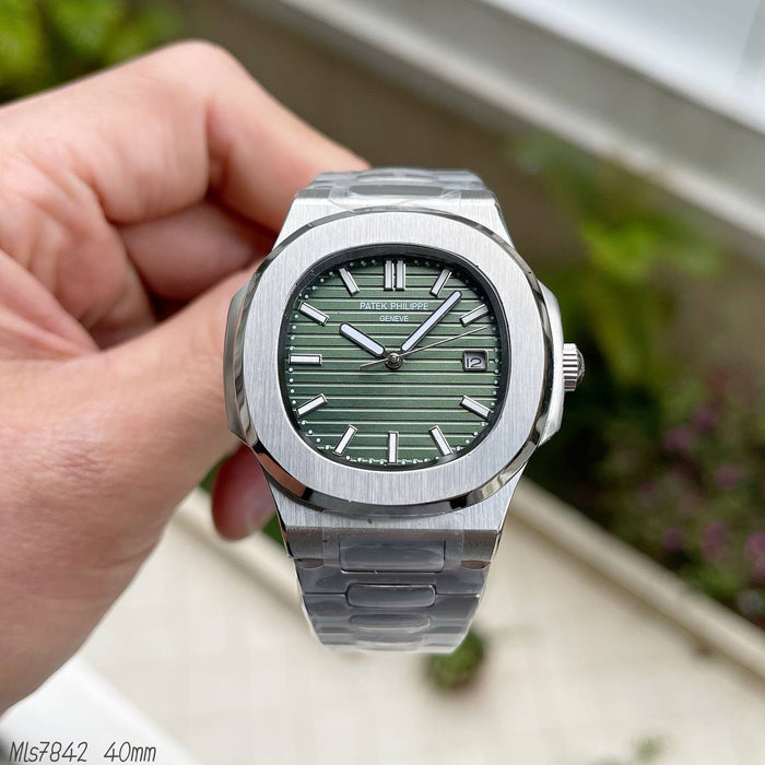 PATEK PHILIPPE NAUTILUS VERDE 40MM