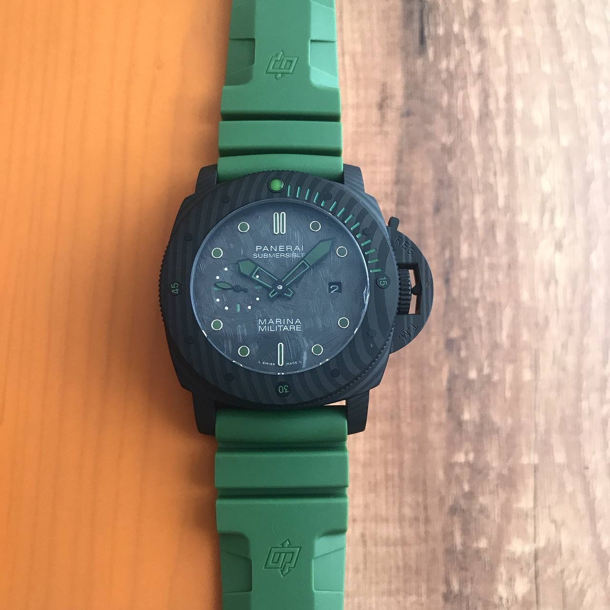 PANERAI SUBMERSIBLE MARINA MILITARE  PRETO VERDE 47MM