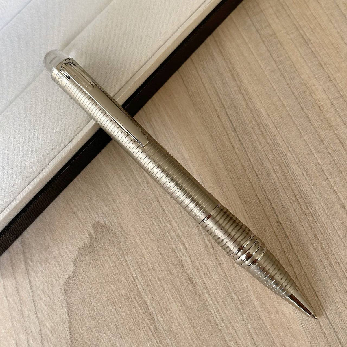 CANETA MONT BLANC PRATA