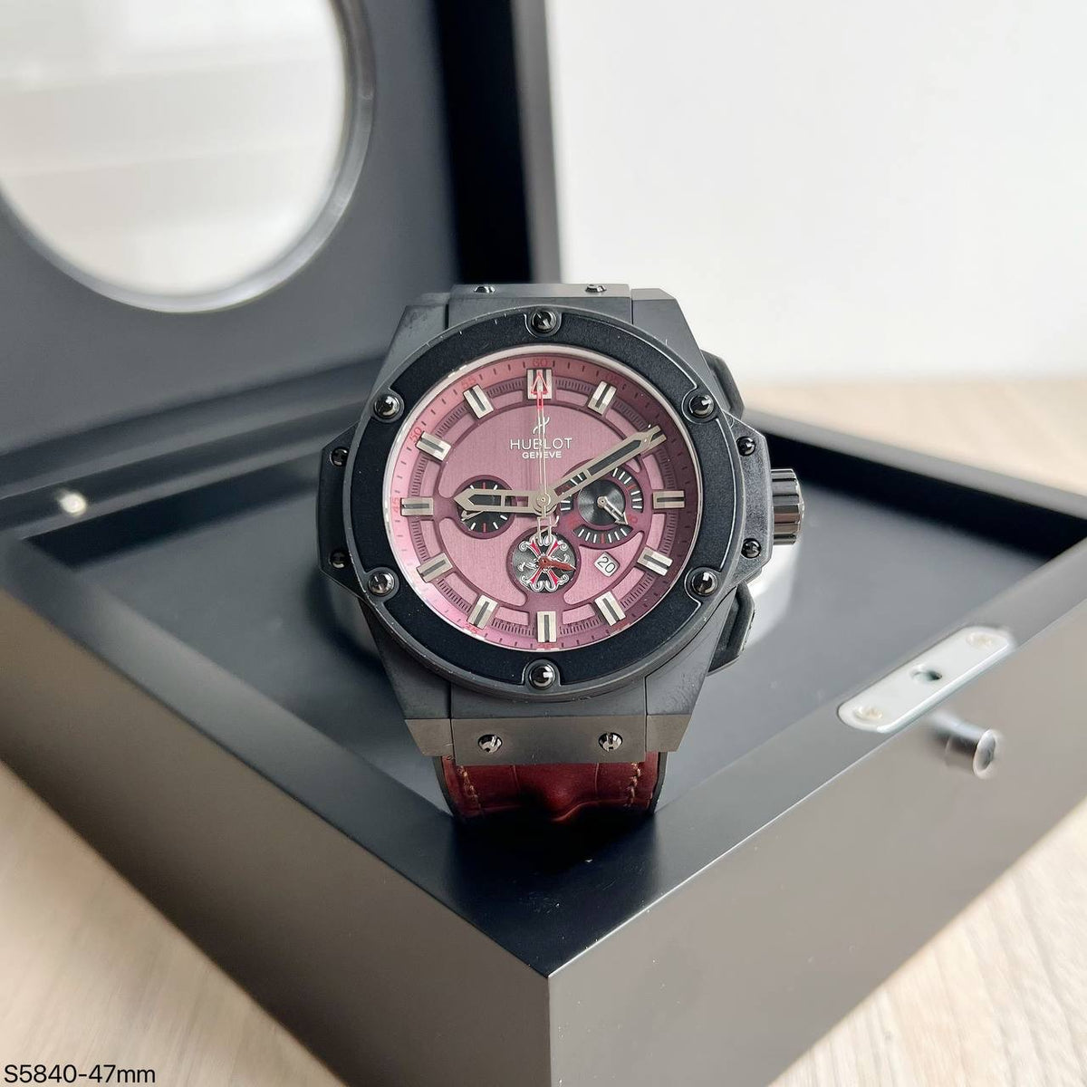 HUBLOT KING POWER PRETO 47MM