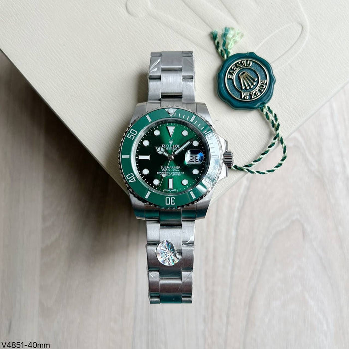 ROLEX SUBMARINER VERDE HULK 40MM