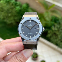 HUBLOT CLASSIC FUSION PRATA CINZA COURO AUTOMÁTICO 44MM