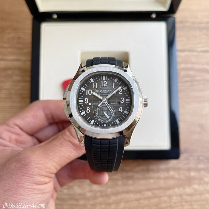 PATEK PHILIPPE AQUANAUT CINZA 40MM