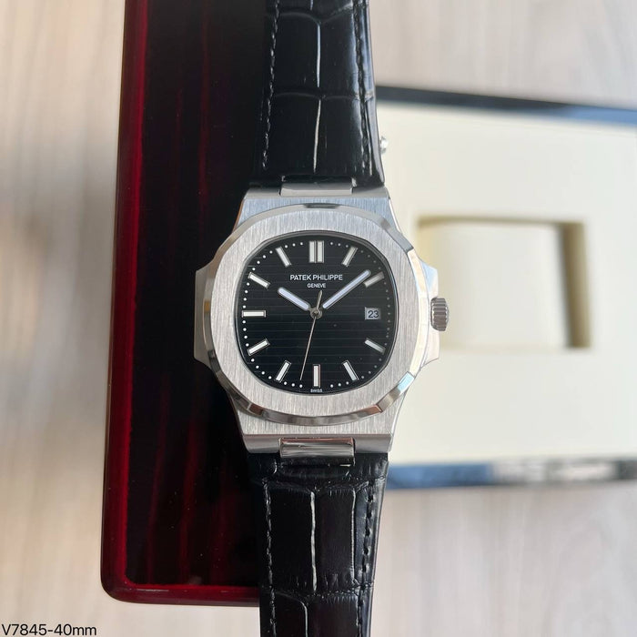PATEK PHILIPPE NAUTILUS PRATA PRETO 40MM