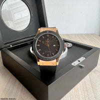 HUBLOT CLASSIC FUSION ROSE CARBON AUTOMÁTICO 44MM