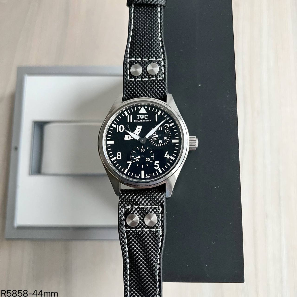 IWC BIG PILOT PRATA PRETO NYLON AUTOMÁTICO 44MM
