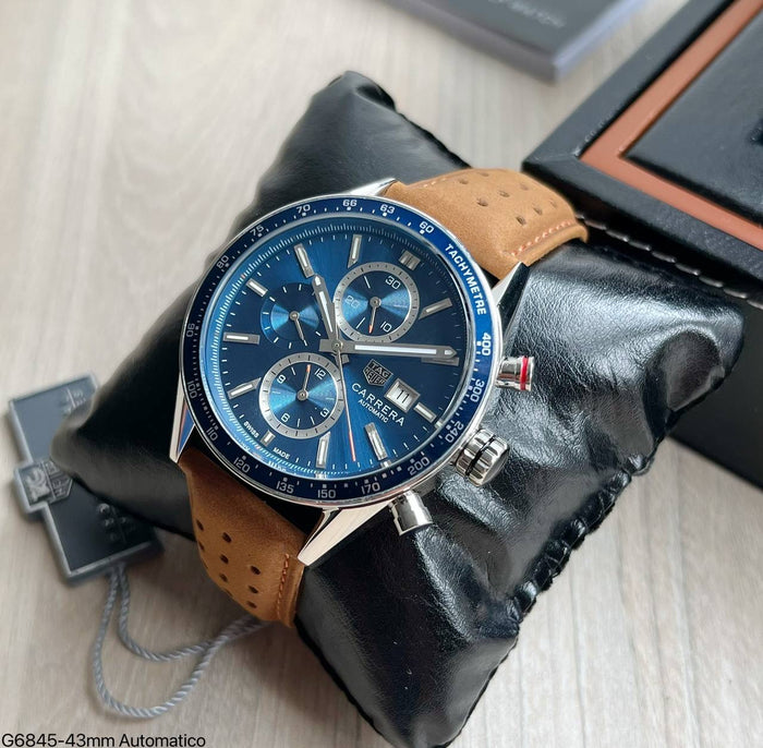 TAG HEUER CARRERA PRATA COURO AUTOMATICO 43MM