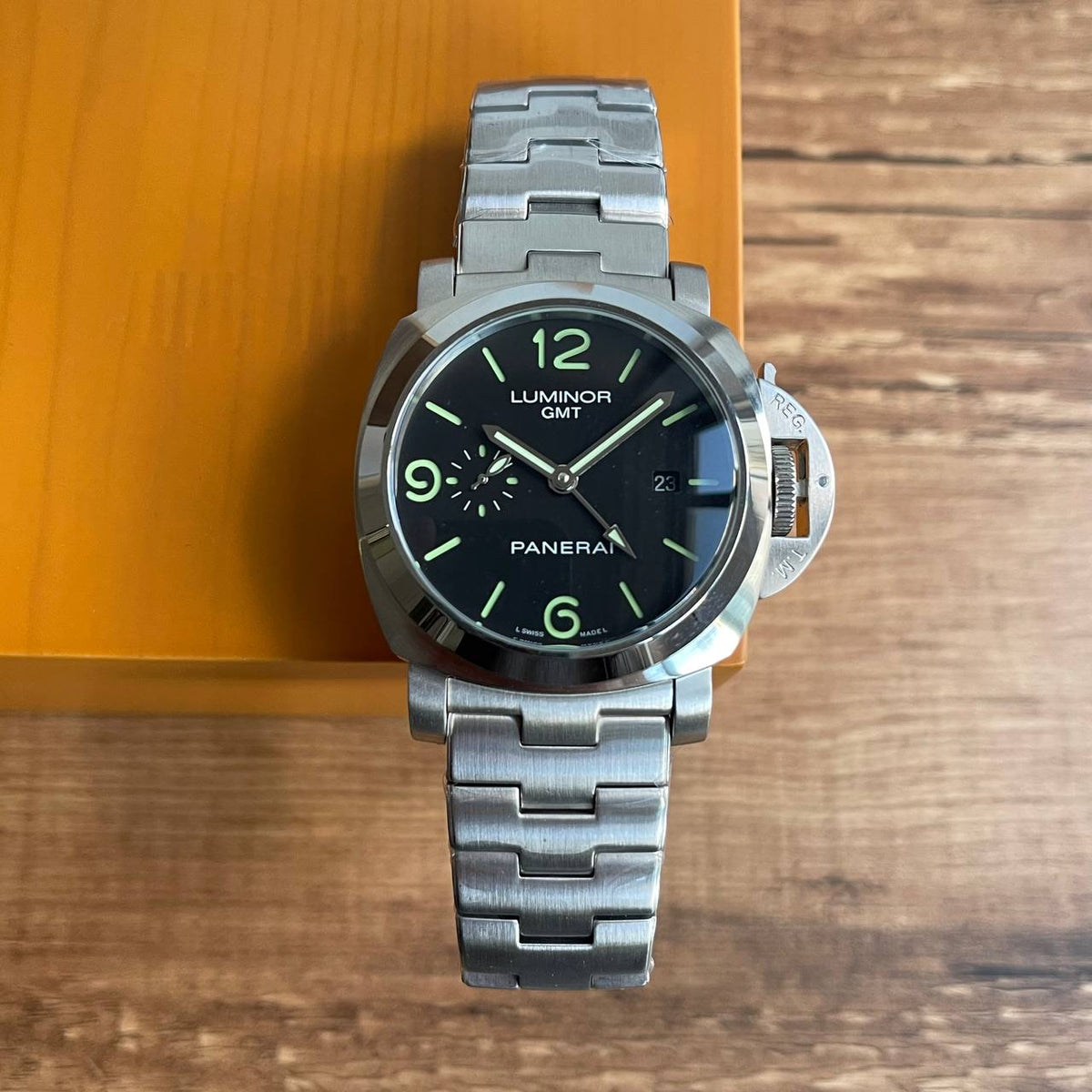 PANERAI LUMINOR GMT PRATA 44MM