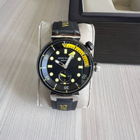 LOUIS VUITTON TAMBOUR PRATA PRETO BORRACHA 41MM