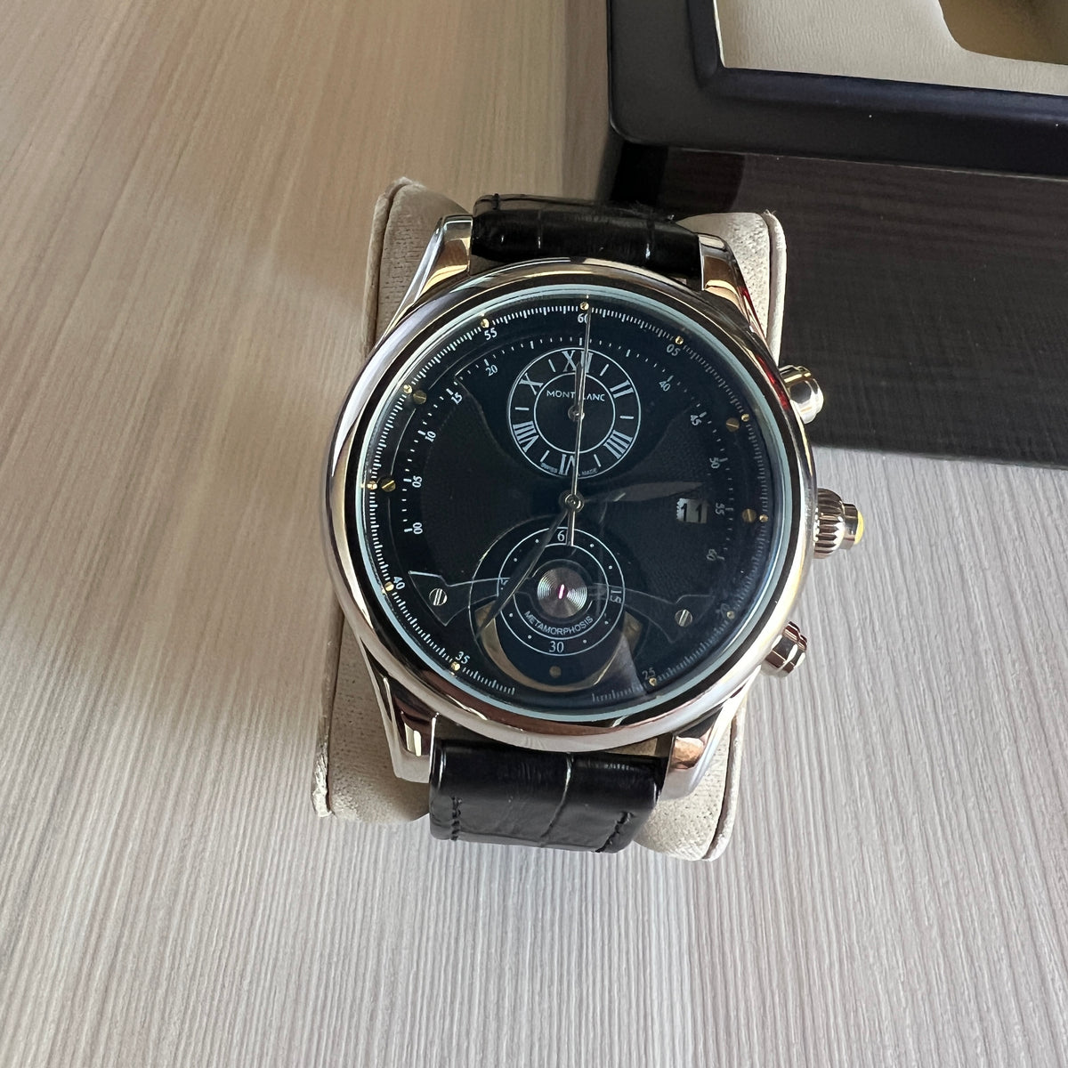 MONT BLANC PRATA COURO 46MM