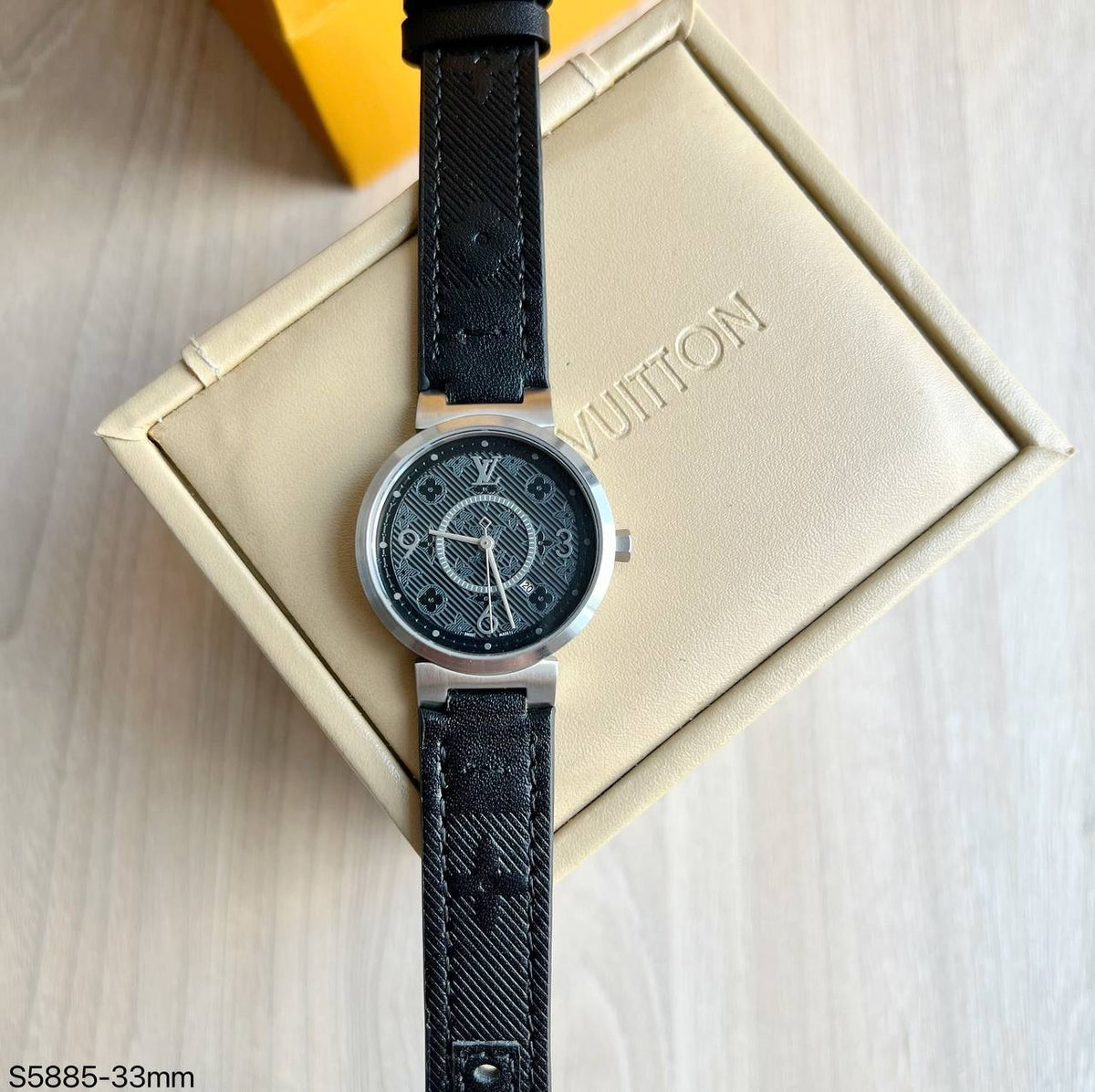 LOUIS VUITTON TAMBOUR SLIM PRATA 33MM FEMININO