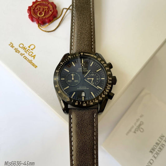 OMEGA SPEEDMASTER PRETO COURO 45MM