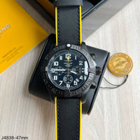 BREITLING AVENGER PRETO AMARELO 47MM