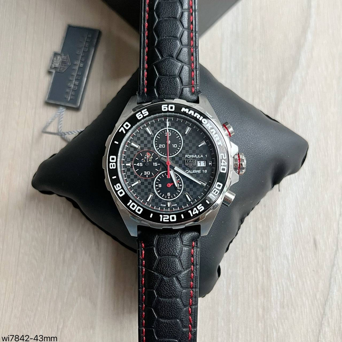 TAG HEUER MARIO KART PRATA COURO 43MM
