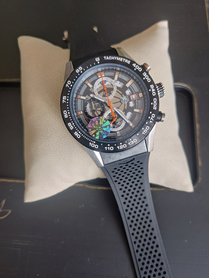 TAG HEUER CARRERA 01 PRATA PRETO 45MM