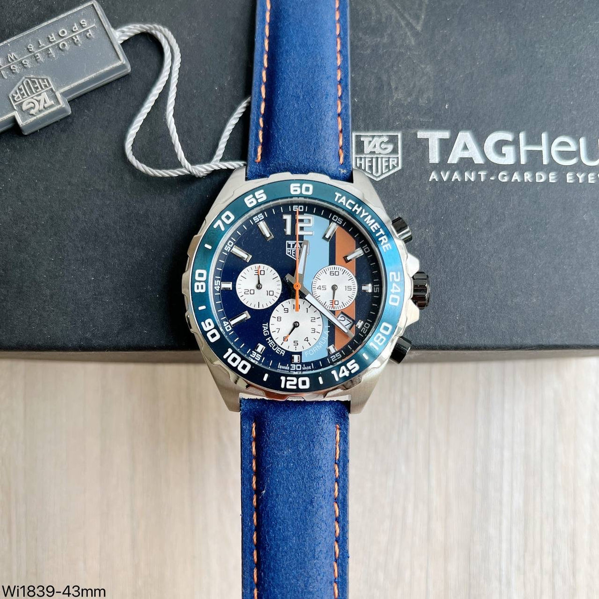 TAG HEUER F1 FORMULA 1 PRATA COURO 43MM