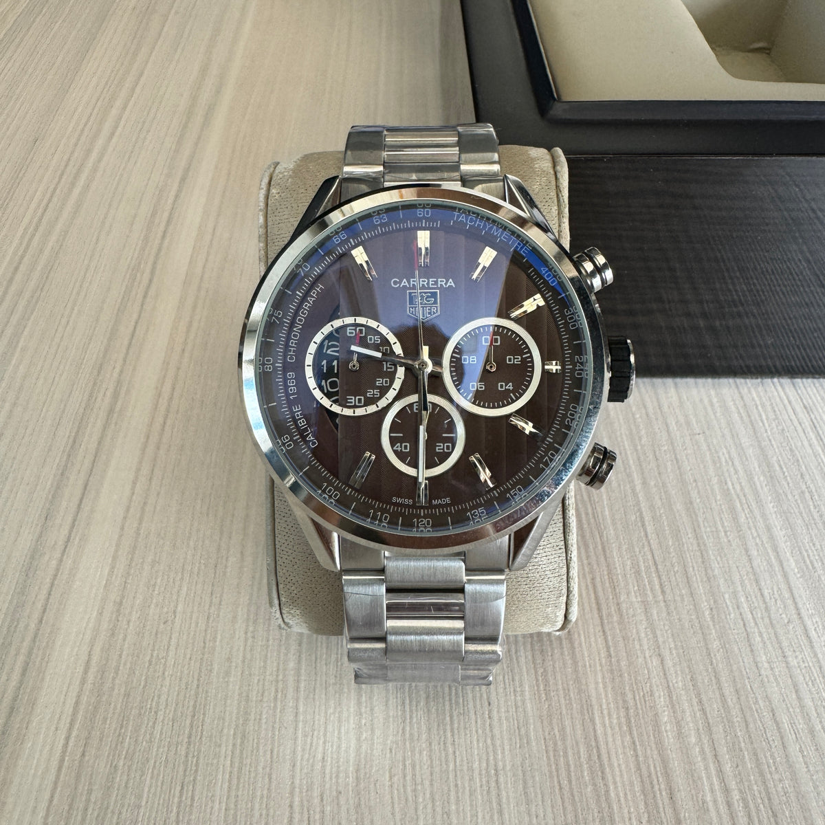 TAG HEUER CARRERA 1969 PRATA MARROM 46MM