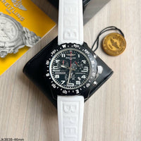 BREITLING ENDURANCE PRETO BRANCO 46MM