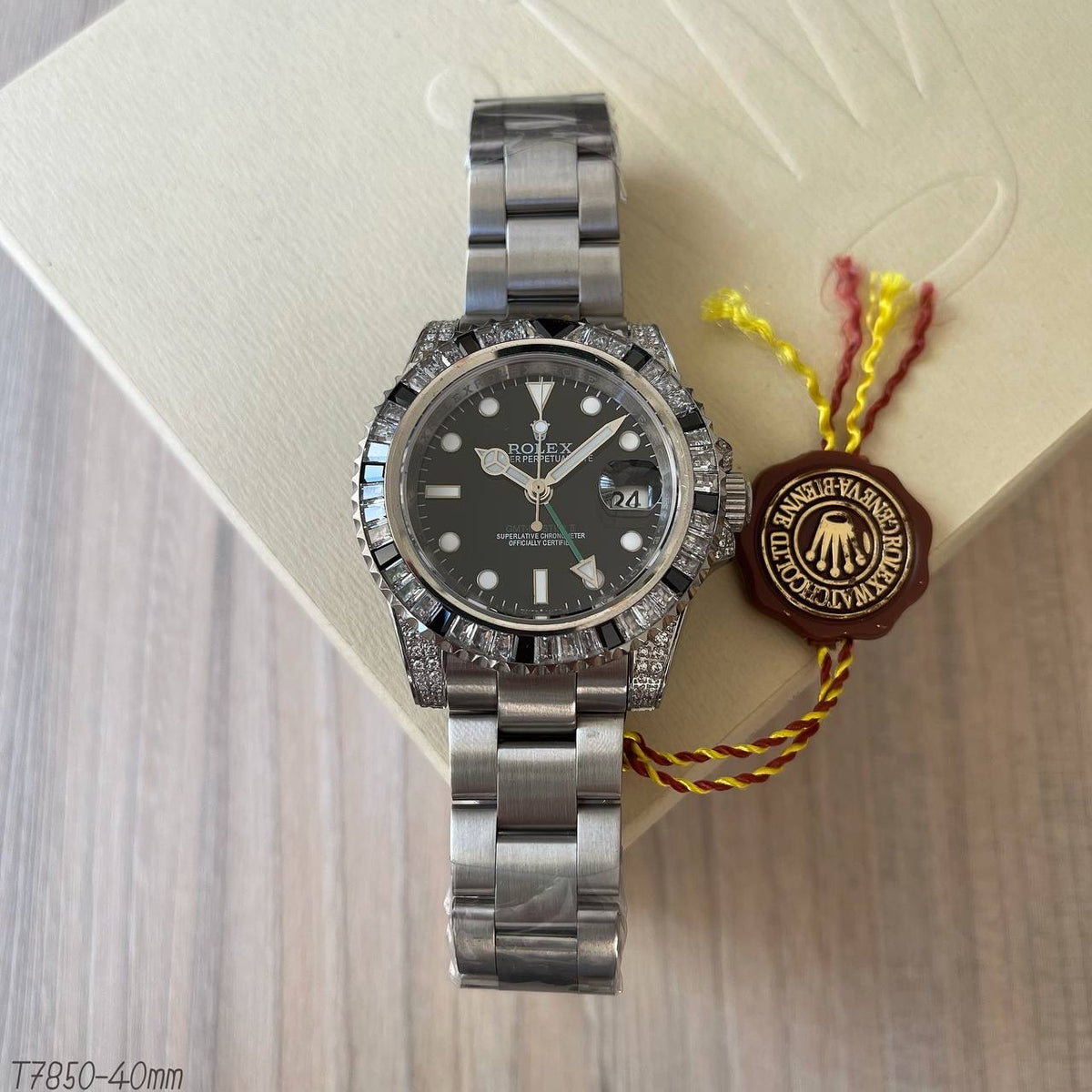 ROLEX SUBMARINER PRATA PRETO BRILHANTES 40MM