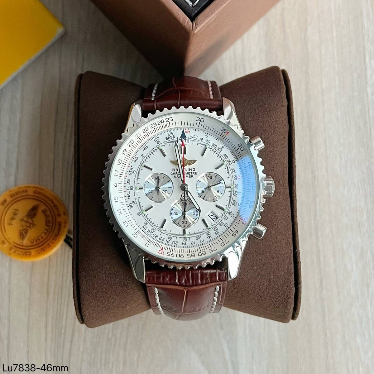 BREITLING NAVITIMER BRANCO COURO 46MM