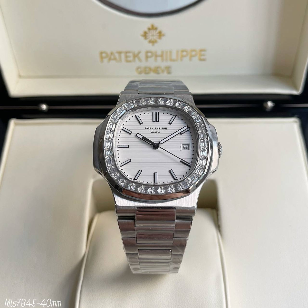 PATEK PHILIPPE NAUTILUS BRANCO BRILHANTES 40MM