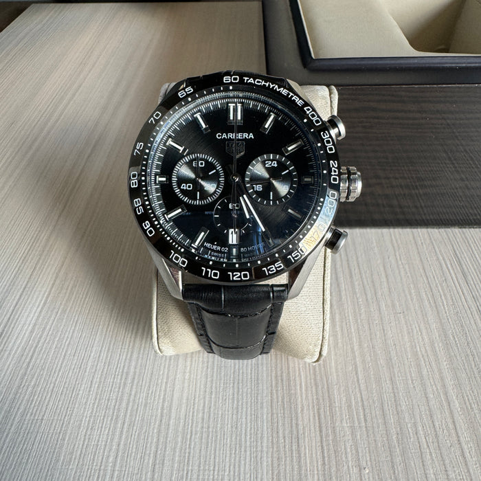 TAG HEUER CARRERA PRATA PRETO COURO 41MM