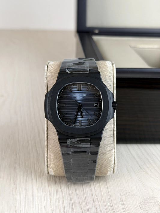 PATEK PHILIPPE NAUTILUS PRETO  AZUL 40MM