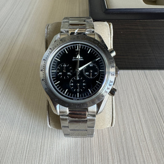 OMEGA SPEEDMASTER PRATA PRETO 44MM