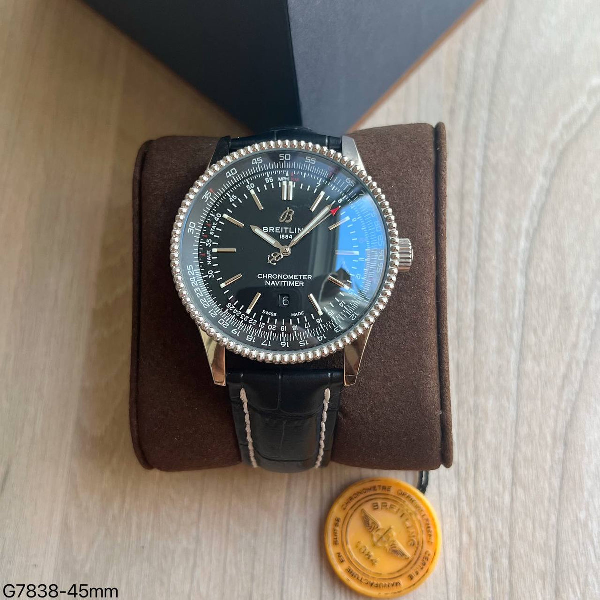 BREITLING NAVITIMER PRETO COURO AUTOMÁTICO 46MM