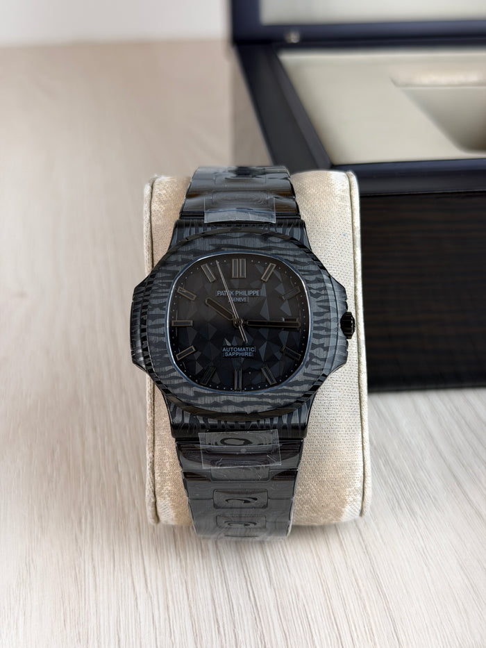 PATEK PHILIPPE NAUTILUS PRETO  40MM