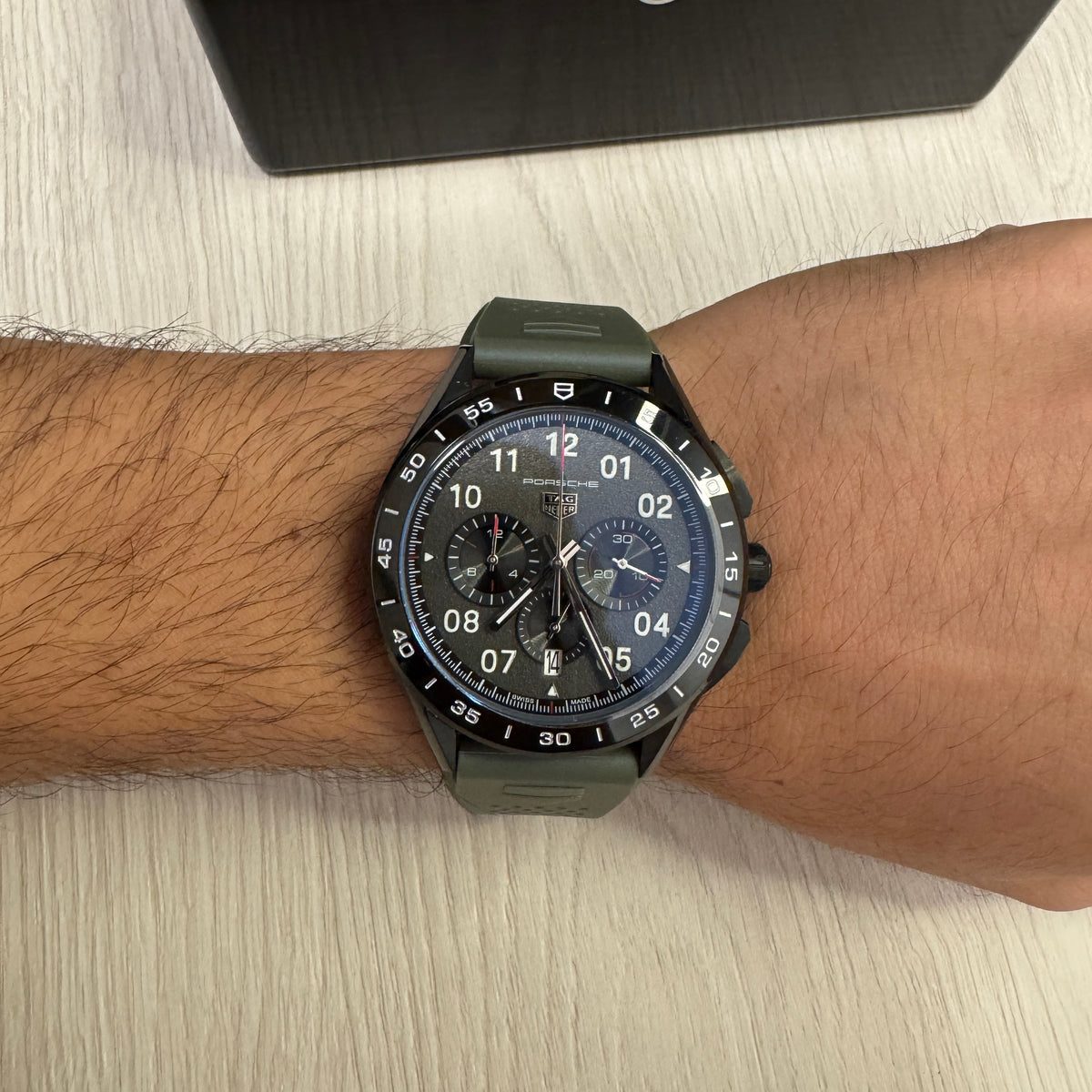 TAG HEUER PORSCHE PRETO VERDE 43MM