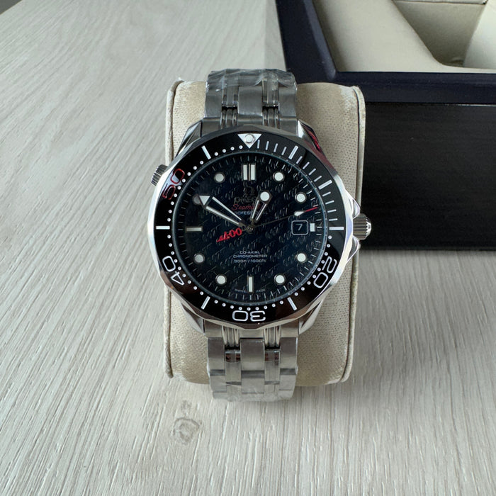 OMEGA SEAMASTER 007 PRETO 42MM