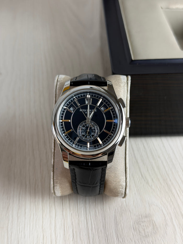 PATEK PHILIPPE ANNUAL CALENDAR PRATA PRETO 43MM