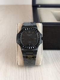 PATEK PHILIPPE NAUTILUS PRETO  40MM