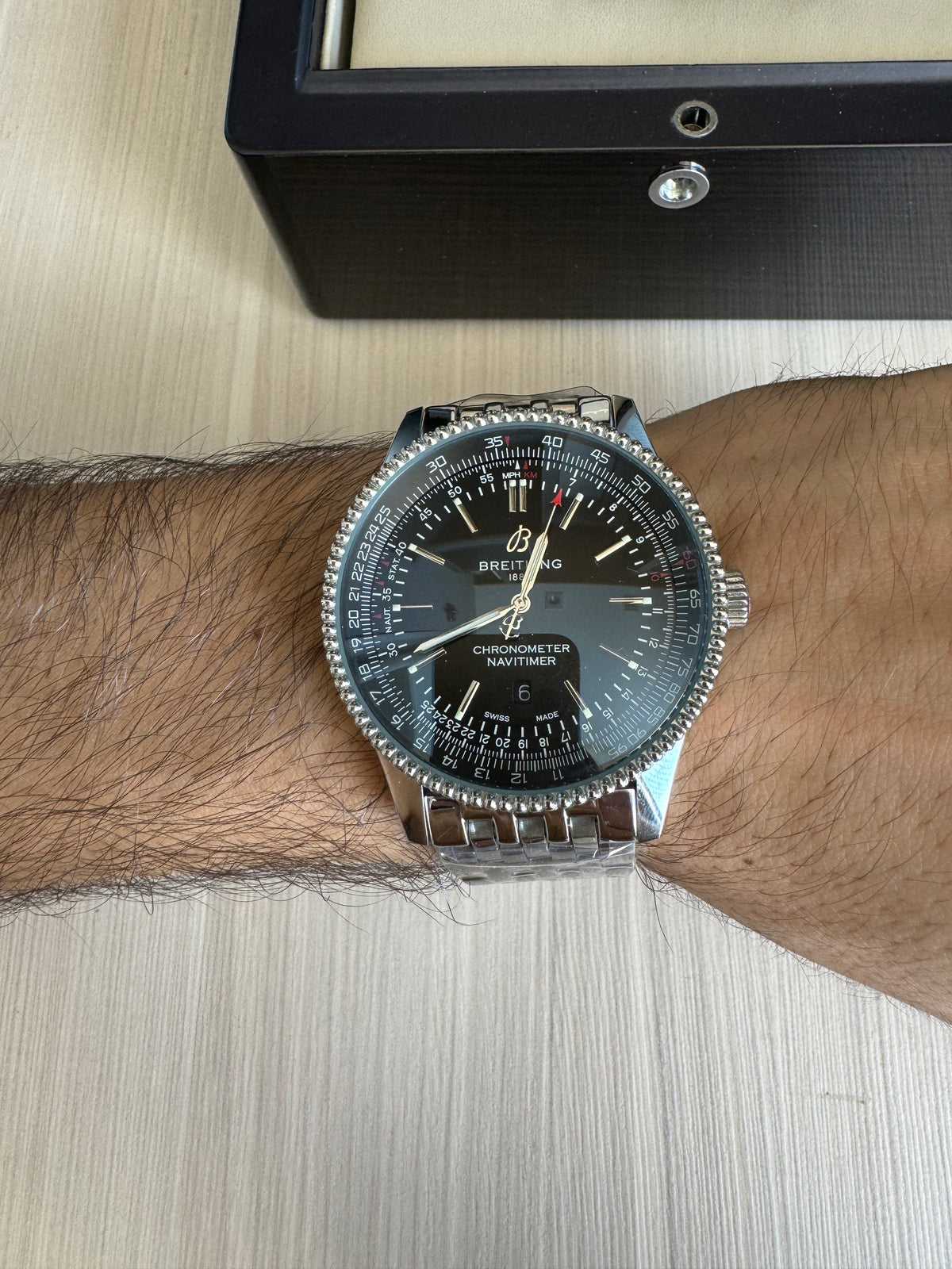 BREITLING NAVITIMER PRETO AUTOMÁTICO 46MM
